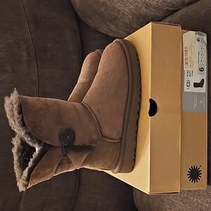 Ugg Bailey Button Boots - Chocolate